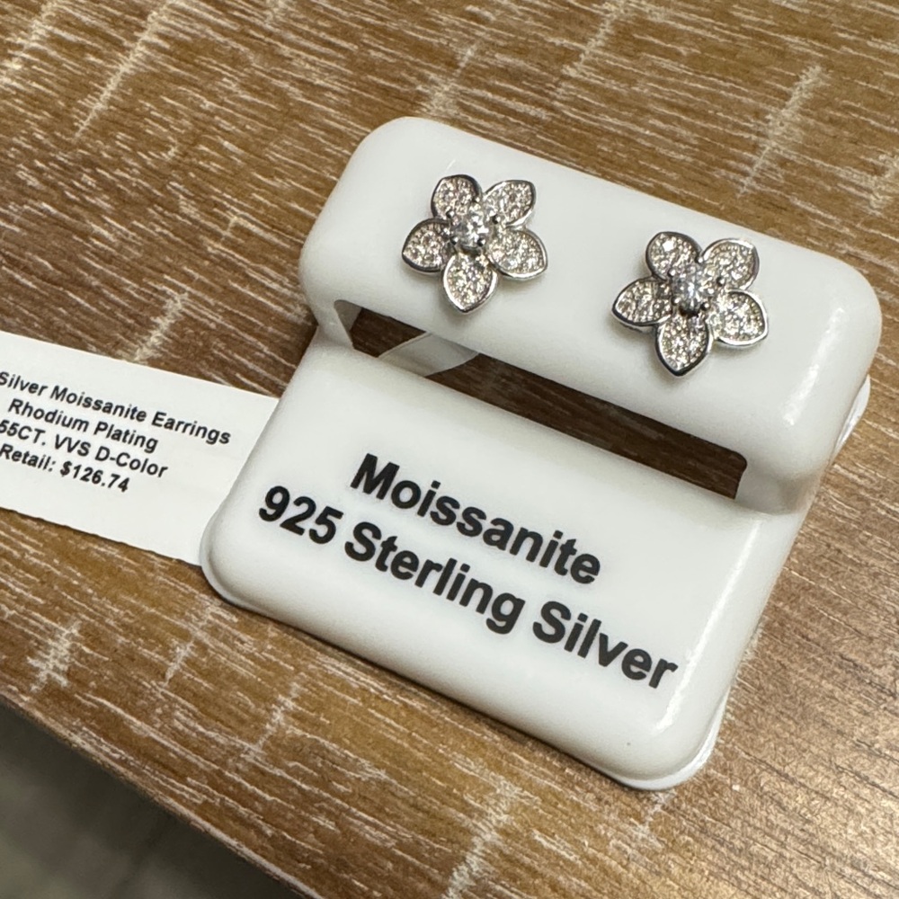 Moissanite Sterling Silver 925 Flower Earrings rhodium Plated ! - Picture 4 of 7